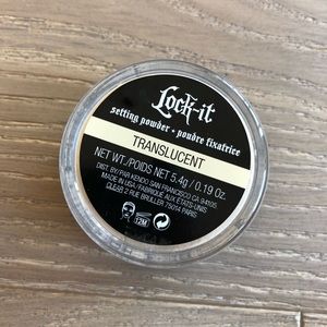Kat Von D loose setting powder